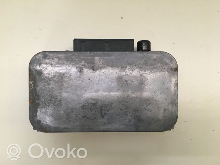 Renault Vel Satis Pavarų dėžės valdymo blokas 8200210168