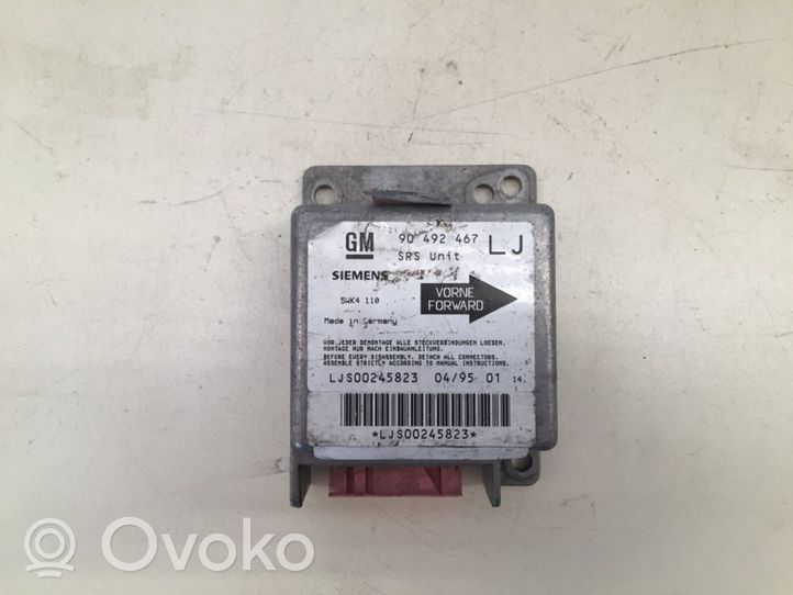 Opel Omega B2 Module de contrôle airbag 90492467