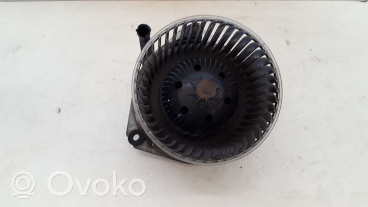 Nissan Patrol 4W60 Ventola riscaldamento/ventilatore abitacolo 27220C8466