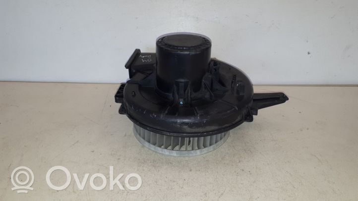 Volkswagen Polo IV 9N3 Ventola riscaldamento/ventilatore abitacolo 6Q2819015G