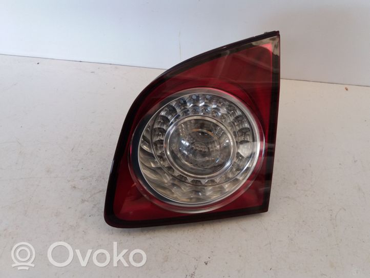 Volkswagen Golf Plus Lampy tylnej klapy bagażnika 5M0945094J