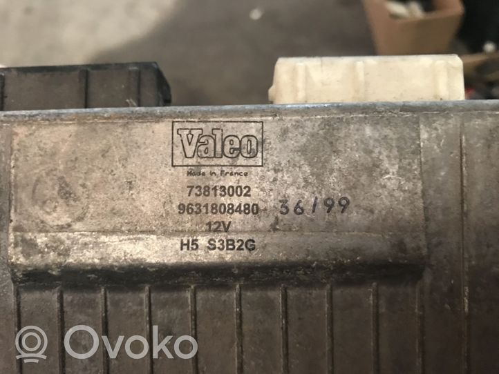 Citroen Xantia Module de contrôle de boîte de vitesses ECU 73813002