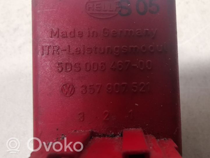 Volkswagen PASSAT B5 Rezystor / Opornik dmuchawy nawiewu 357907521