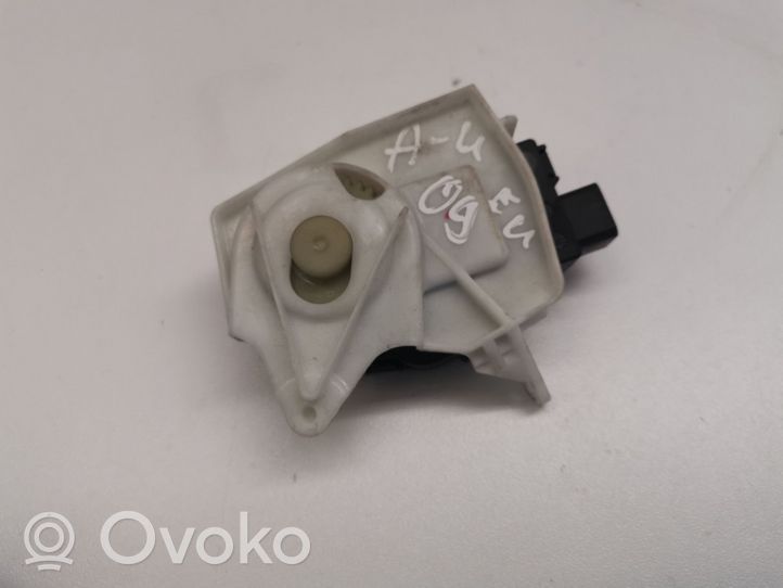 Audi A4 S4 B8 8K Air flap motor/actuator K9749004