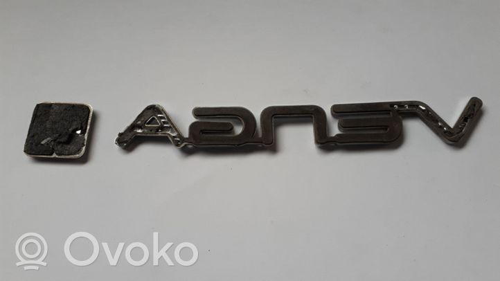 KIA Venga Manufacturers badge/model letters 