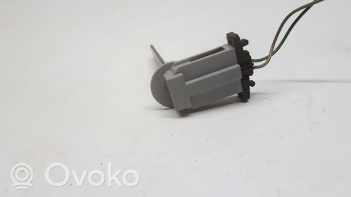 Skoda Fabia Mk1 (6Y) Sensore temperatura interna 4B0820539