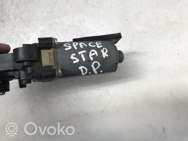 Mitsubishi Space Star Moteur de lève-vitre de porte avant 119362104