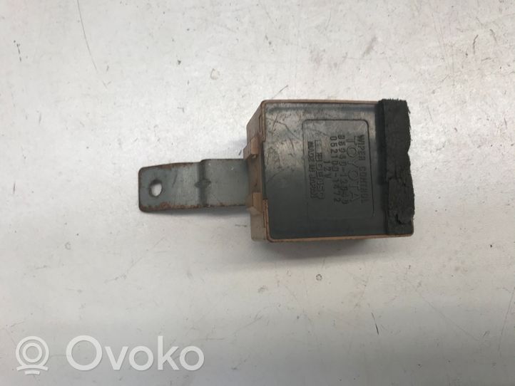 Toyota Corolla E100 Altre centraline/moduli 8594012040