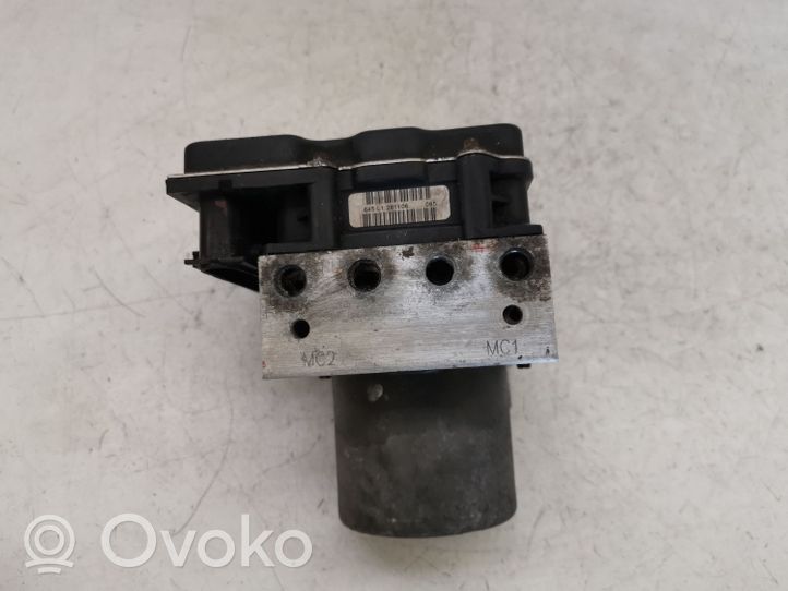 Toyota Corolla Verso AR10 ABS Blokas 445400F020