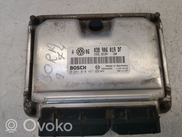 Volkswagen Bora Variklio valdymo blokas 038906019DF