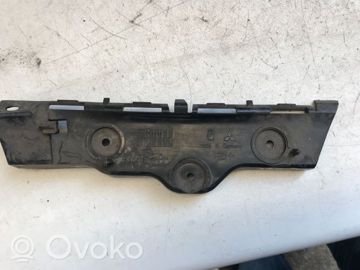 Mitsubishi Colt Staffa angolare del supporto di montaggio del paraurti MN105272