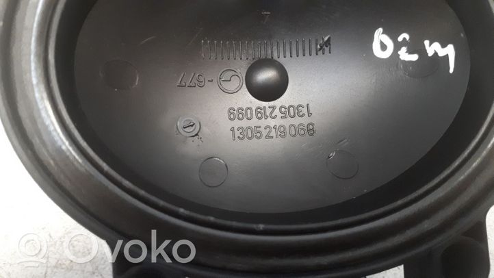 Mercedes-Benz C W203 Osłona żarówki lampy przedniej 1305219068