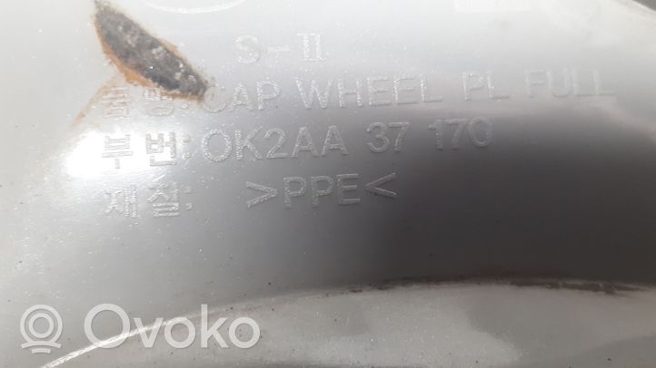 KIA Sephia R14-pölykapseli 0K2AA37170