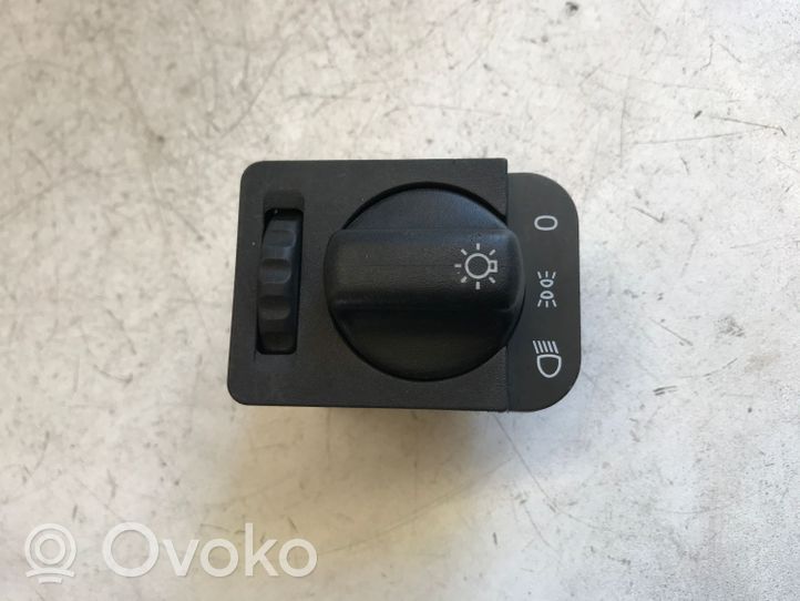 Opel Omega A Light switch 90213283