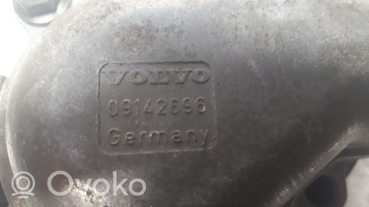 Volvo S80 Termostat / Obudowa termostatu 09142696