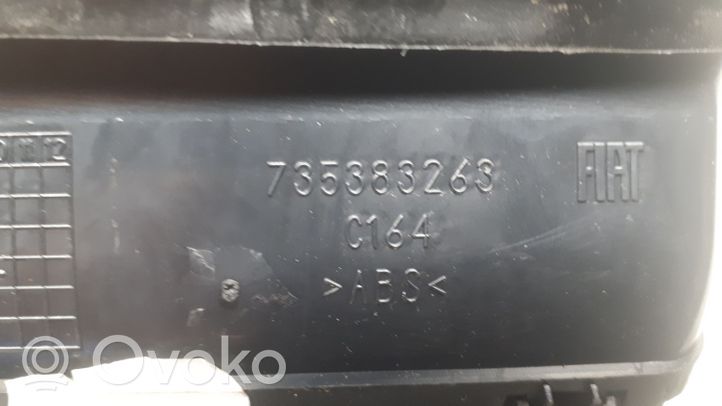 Fiat Punto (188) Boczna kratka nawiewu deski rozdzielczej 735383263