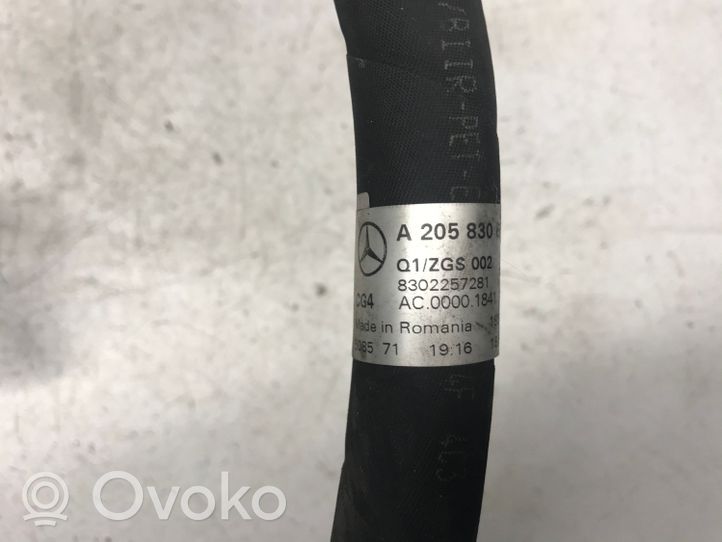 Mercedes-Benz C W205 Air conditioning (A/C) pipe/hose A2058306501