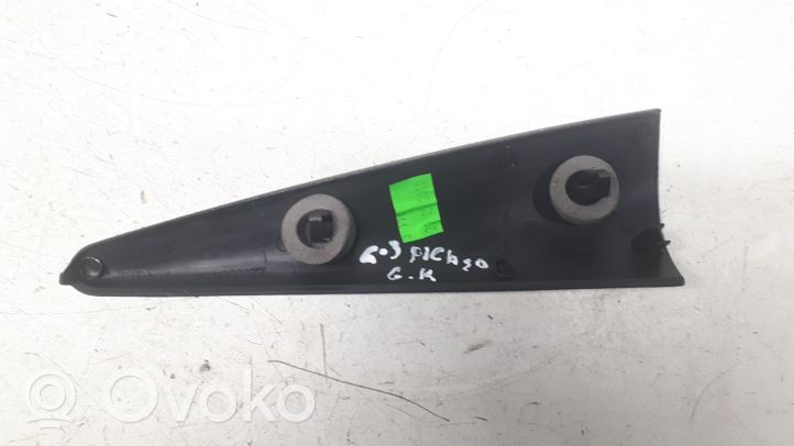 Citroen C3 Picasso Verkleidung Türfenster Türscheibe hinten 9681893377