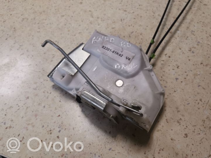 Opel Agila B Front door lock 8220151K42