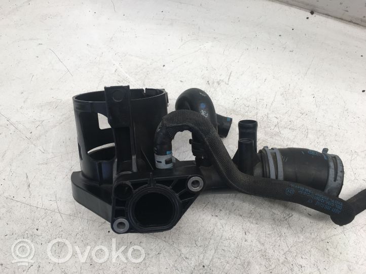 Mercedes-Benz C W205 Soporte de apoyo del filtro de combustible A6512001556