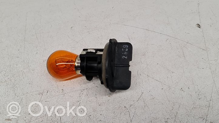 Fiat Grande Punto Element lampy przedniej PA66GF30