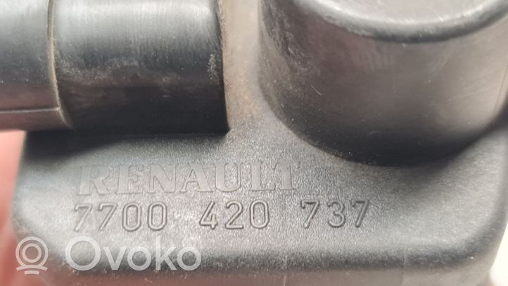 Renault Clio II Ajovalojen korkeuden säätömoottori 7700420737