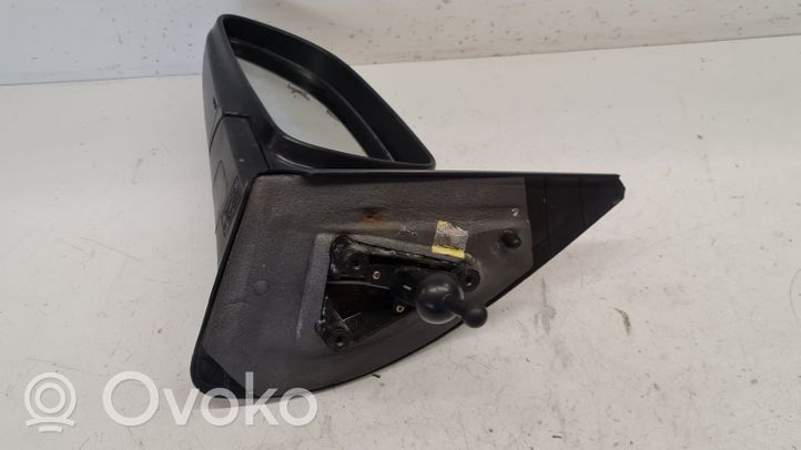 Chevrolet Aveo Manual wing mirror E4012311