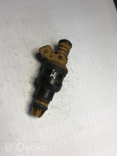 BMW 7 E32 Fuel injector 0280150714