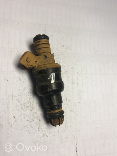 BMW 7 E32 Fuel injector 0280150714