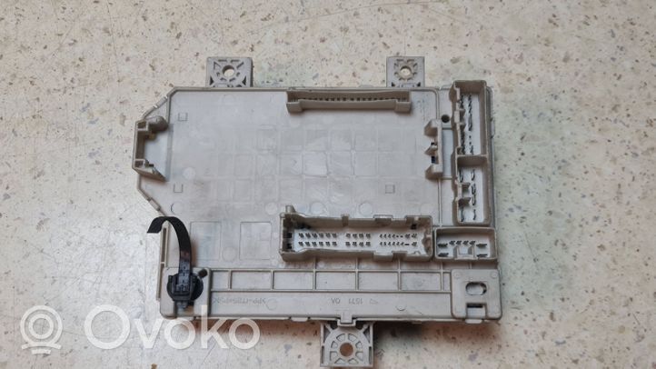 Mitsubishi Colt Fuse module MN108319