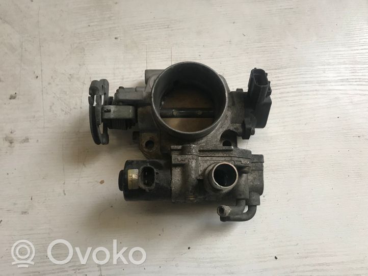 Mazda 323 Clapet d'étranglement 1985003130