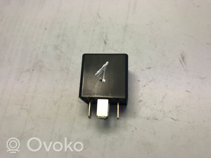 Ford Focus Other relay F0AB14B192AA