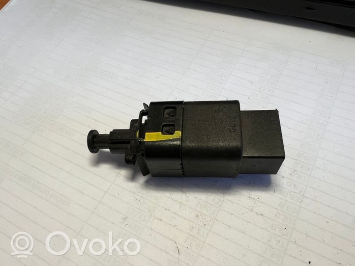 Chevrolet Spark Brake pedal sensor switch 96874570