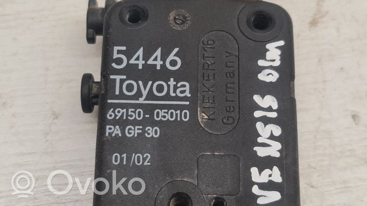 Toyota Avensis T220 Moteur verrouillage centralisé 6915005010