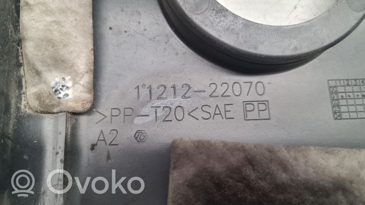 Toyota Avensis T220 Couvercle cache moteur 1121222070