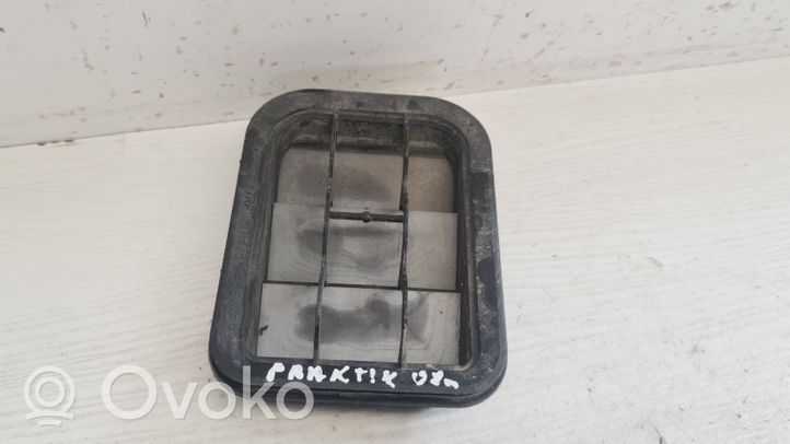 Skoda Praktik (5J8) Évent de pression de quart de panneau 1H0819465E