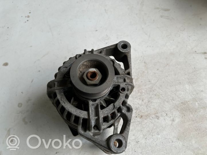 Opel Corsa C Alternator 0124225018