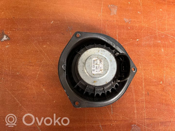 Opel Astra G Enceinte de porte arrière 90520838