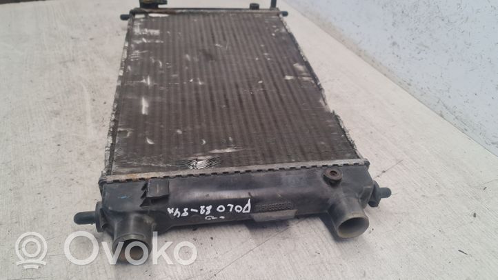 Volkswagen Polo II 86C 2F Aušinimo skysčio radiatorius 37835897G