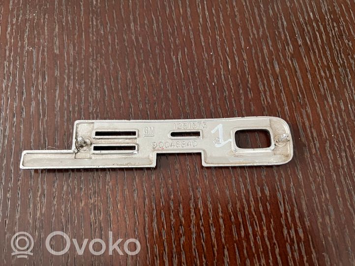 Opel Omega A Emblemat / Znaczek tylny / Litery modelu 90046840