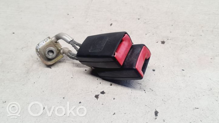 Volkswagen Golf V Klamra środkowego pasa bezpieczeństwa fotela tylnego 1K0857739D