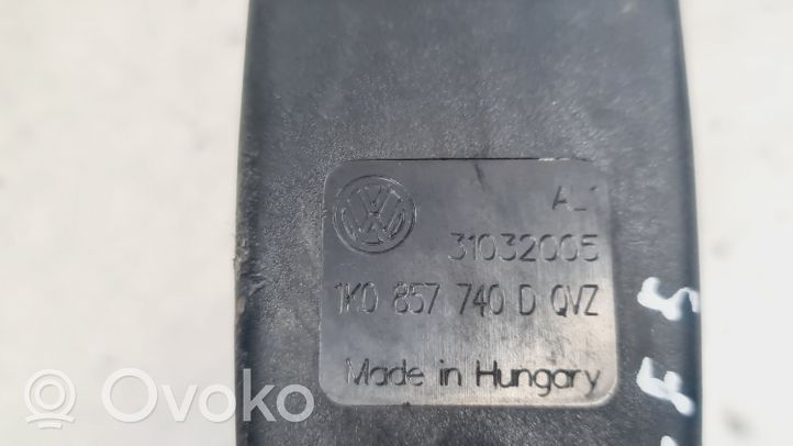 Volkswagen Golf V Klamra tylnego pasa bezpieczeństwa 1K0857740D