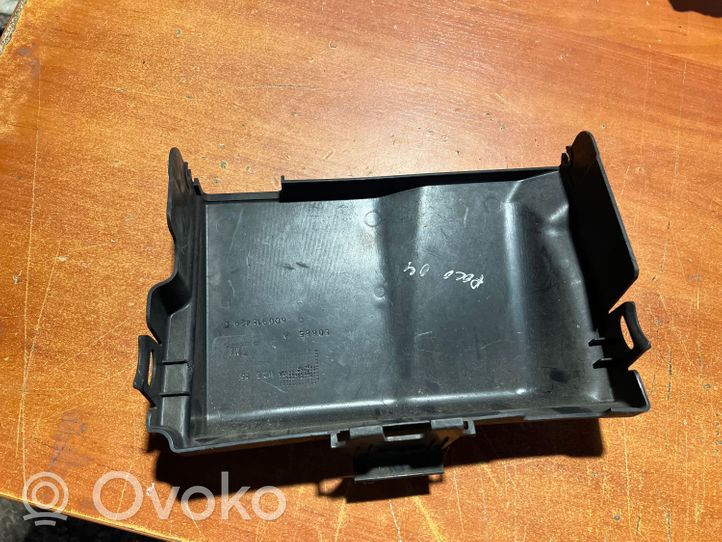 Volkswagen Polo Coperchio/tappo della scatola vassoio della batteria 6Q0915429D