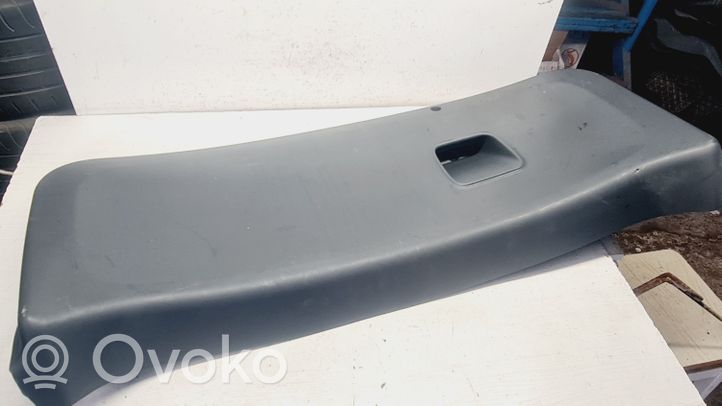 Mitsubishi Colt Rivestimento portellone posteriore/bagagliaio 7224A092