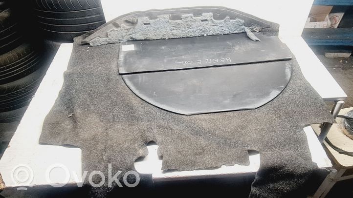 Volkswagen New Beetle Tappeto di rivestimento del fondo del bagagliaio/baule 1C0863463AH