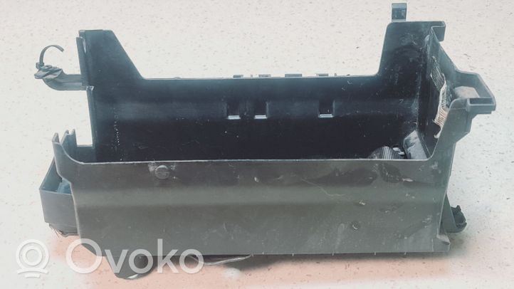 Opel Insignia A Boîte de batterie 13255614