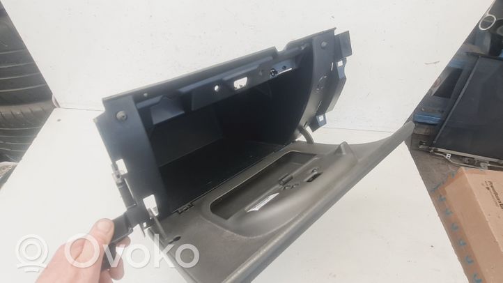 Ford C-MAX I Schowek deski rozdzielczej / Komplet 3M51R06045AKW