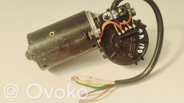1395105635 Mercedes-Benz 190 W201 Wiper motor, 30.00 € | RRR