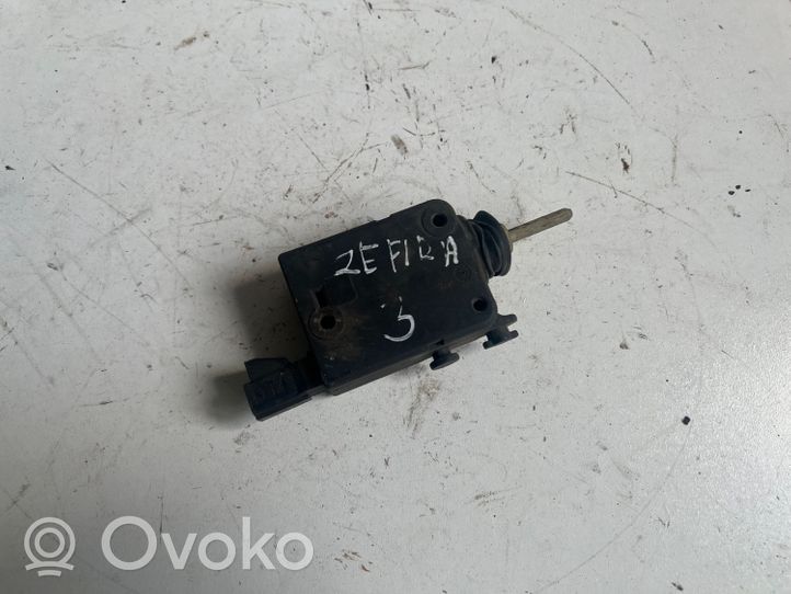 Opel Zafira A Moteur de verrouillage trappe à essence 90589918