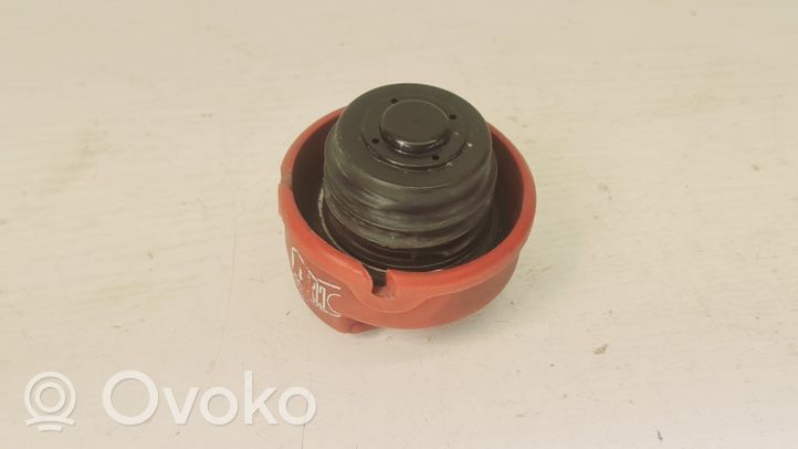 Audi 80 90 B3 Tapa del depósito de combustible 533201553A